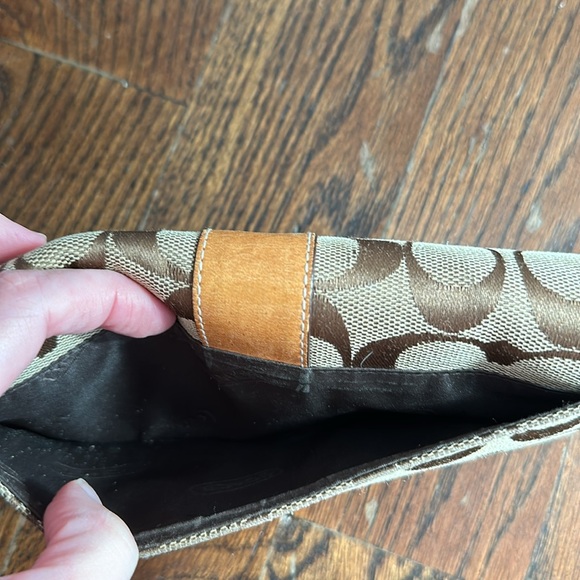 Coach Wallet - Picture 3 of 7